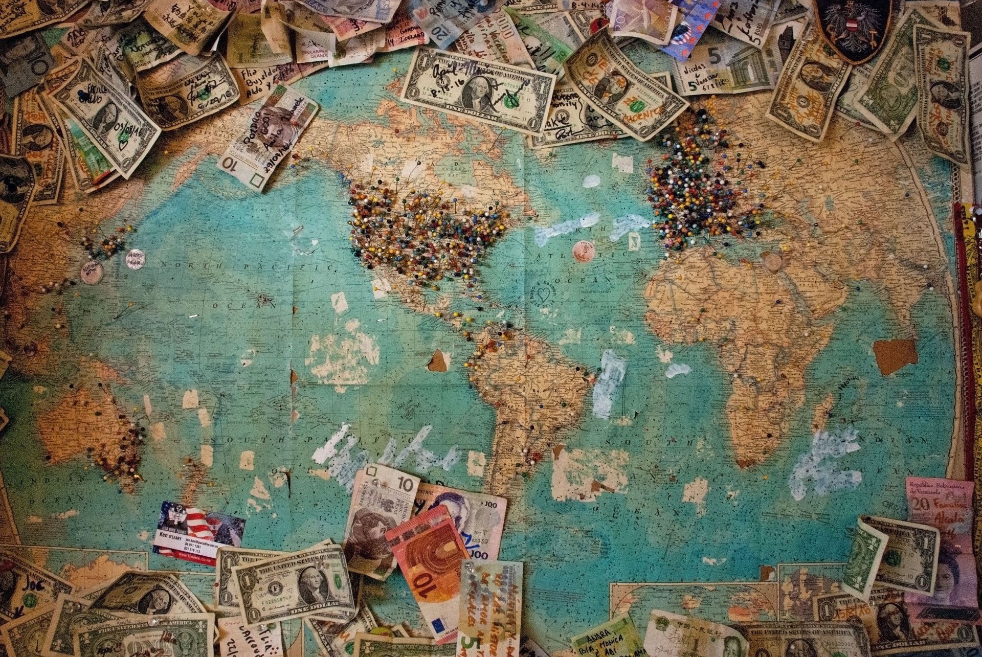 map with global currencies