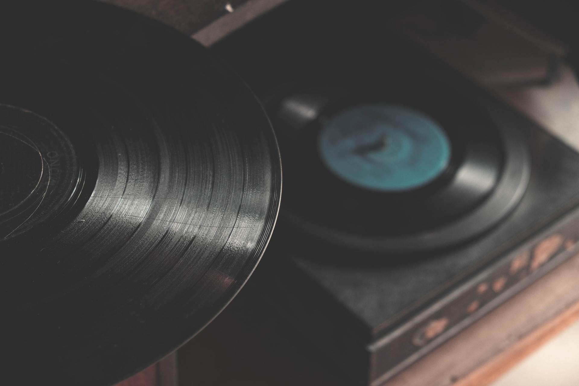 record and record player